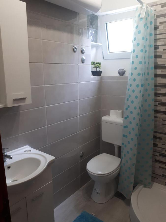 Apartments Mamich Kaštela Екстериор снимка